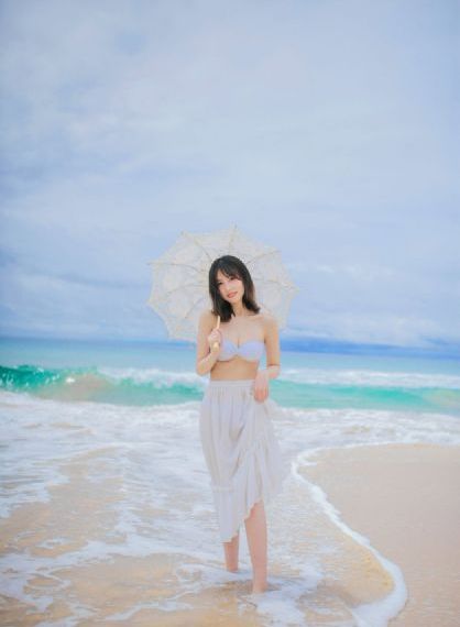 亚洲美女自拍视频_720在线手机播放