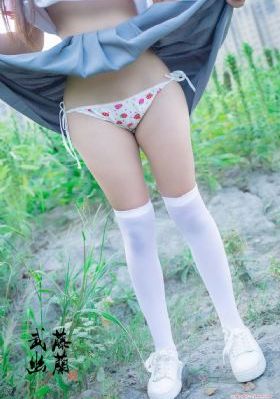 国产成人免费综合专区_4K完整视频观看