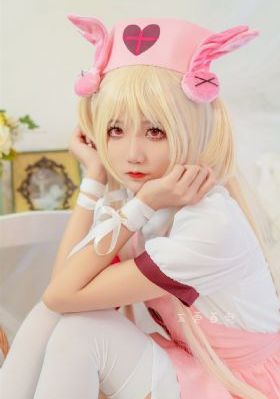 亚洲日韩制服综合中文_剧情片超清免费观看